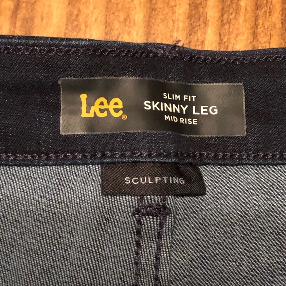 NWT Lee Sculpting Jeans - Picture 5 of 8